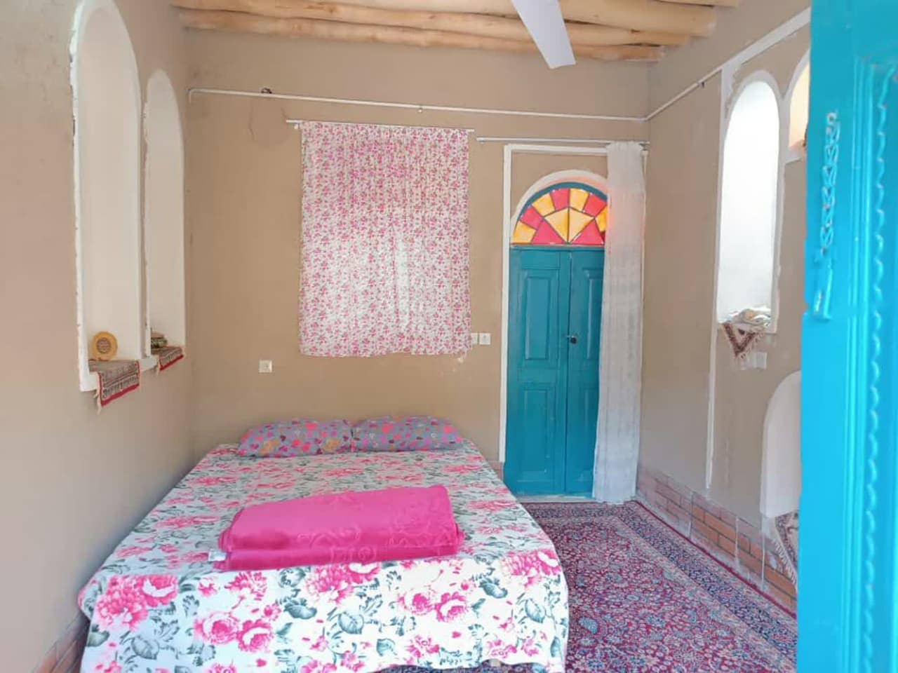 اجاره اتاق سنتی در روستا زرد خشوئیه باغبهادران - اتاق یک