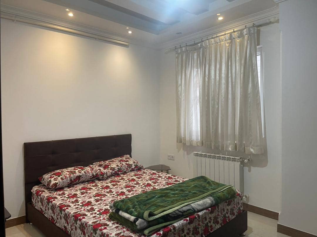 اجاره آپارتمان مبله دو خوابه در گلسار - طبقه اول