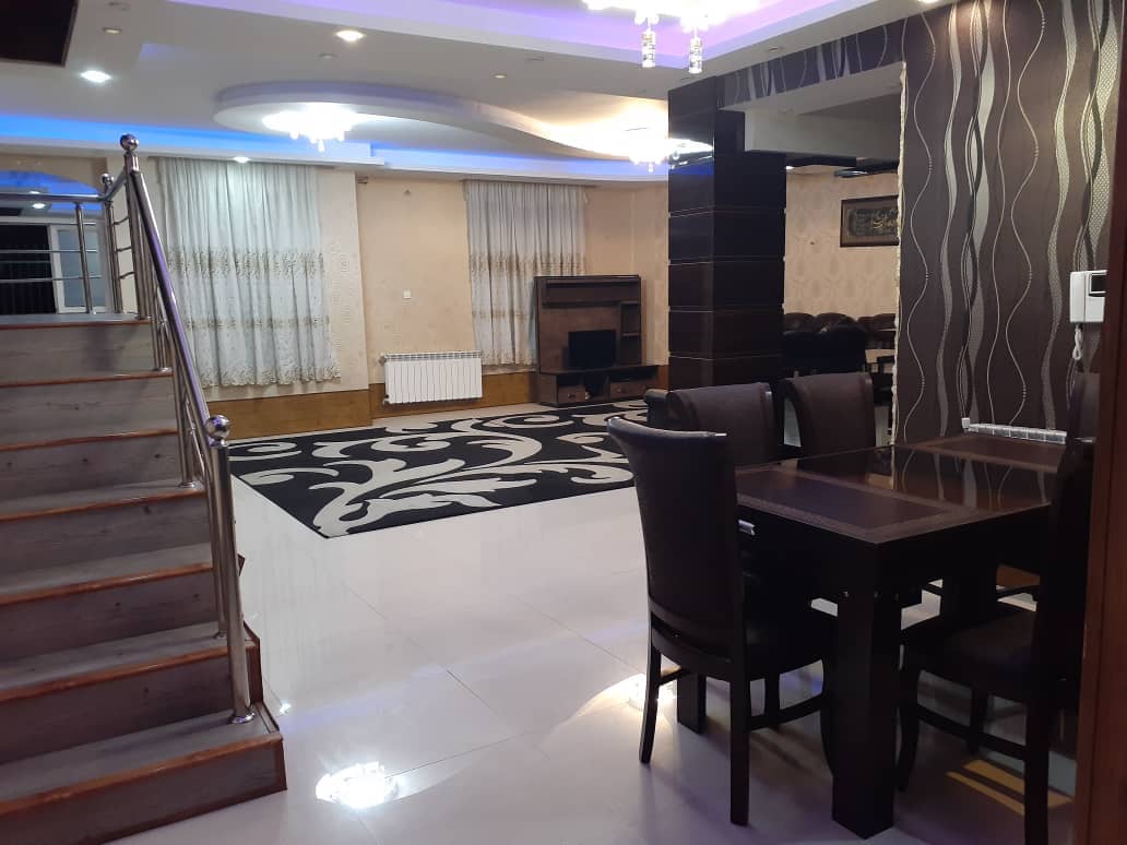 اجاره منزل ویلایی میدان ولیعصر شیراز 