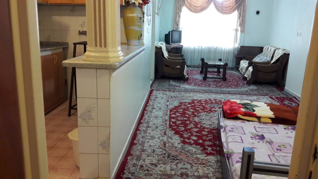 اجاره خانه اجاره ای دربست در مدرس همدان 