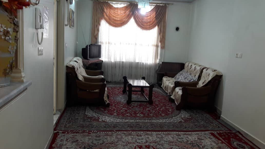اجاره خانه اجاره ای دربست در مدرس همدان 