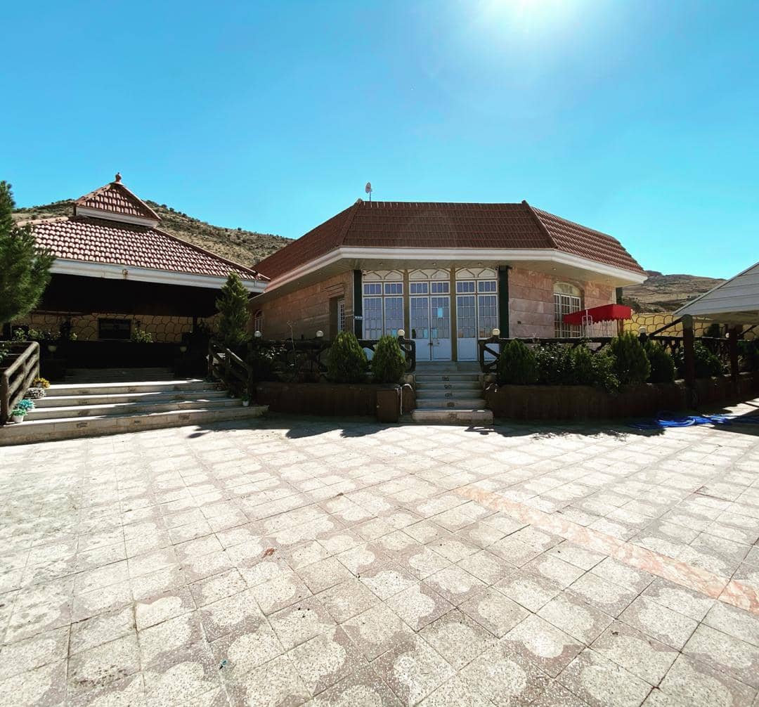 اجاره ویلا با استخر سرپوشیده آبگرم و روباز در حومه شیراز