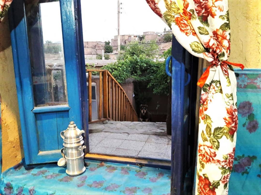 اجاره اتاق سنتی در روستای نامق کاشمر - حاجی بابا