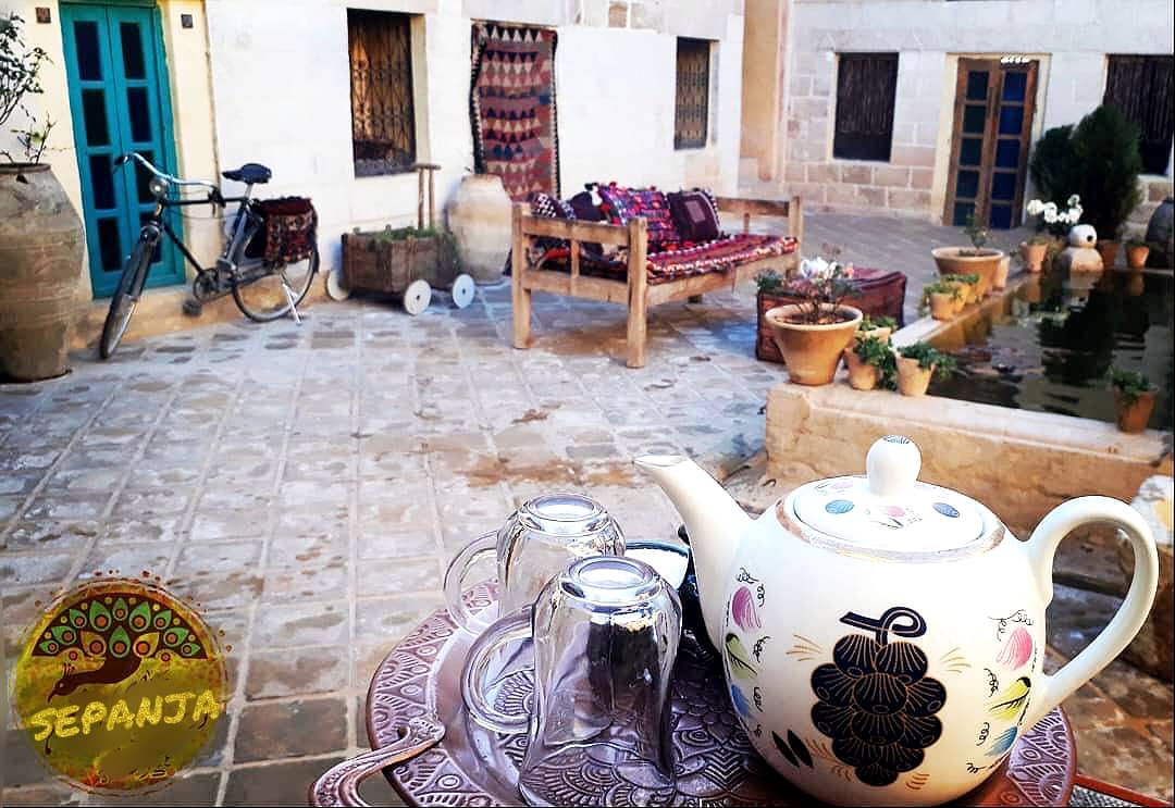 اجاره خانه سنتی در شیراز - خلوتی