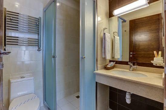 اجاره هتل آپارتمان شیک وتمیز در گاندی تهران 