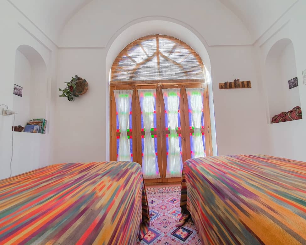 اجاره اتاق سنتی در یزد - اتاق تاک