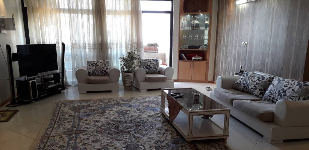 اجاره سوئیت و آپارتمان مبله در چهارباغ بالا اصفهان 