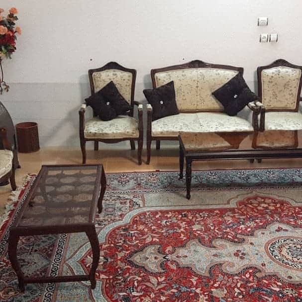 اجاره منزل اجاره ای تمیز در خیابان خامنه ای یزد 