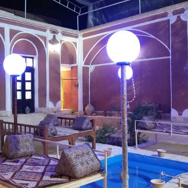 اجاره اقامتگاه سنتی در خیابان مهدی یزد - 2تخته