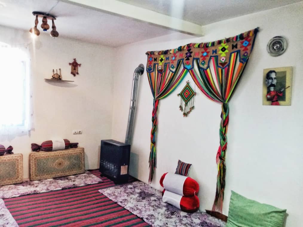 اجاره اقامتگاه بومگردی در جلفا - موسیقی