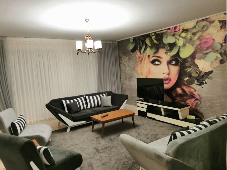 اجاره آپارتمان مبله دوخوابه در سعادت آباد تهران-طبقه ی اول