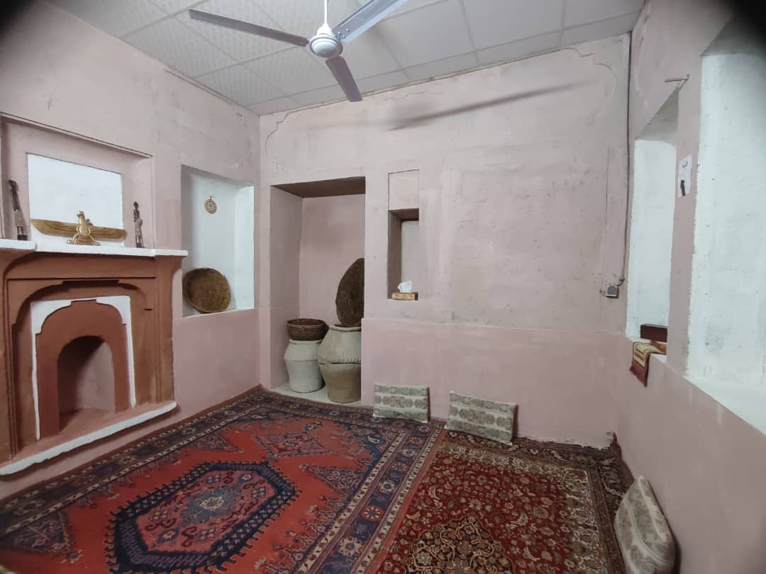 اجاره اتاق بومگردی در حسن حافظ گلپایگان - اتاق 4 سایه نشین