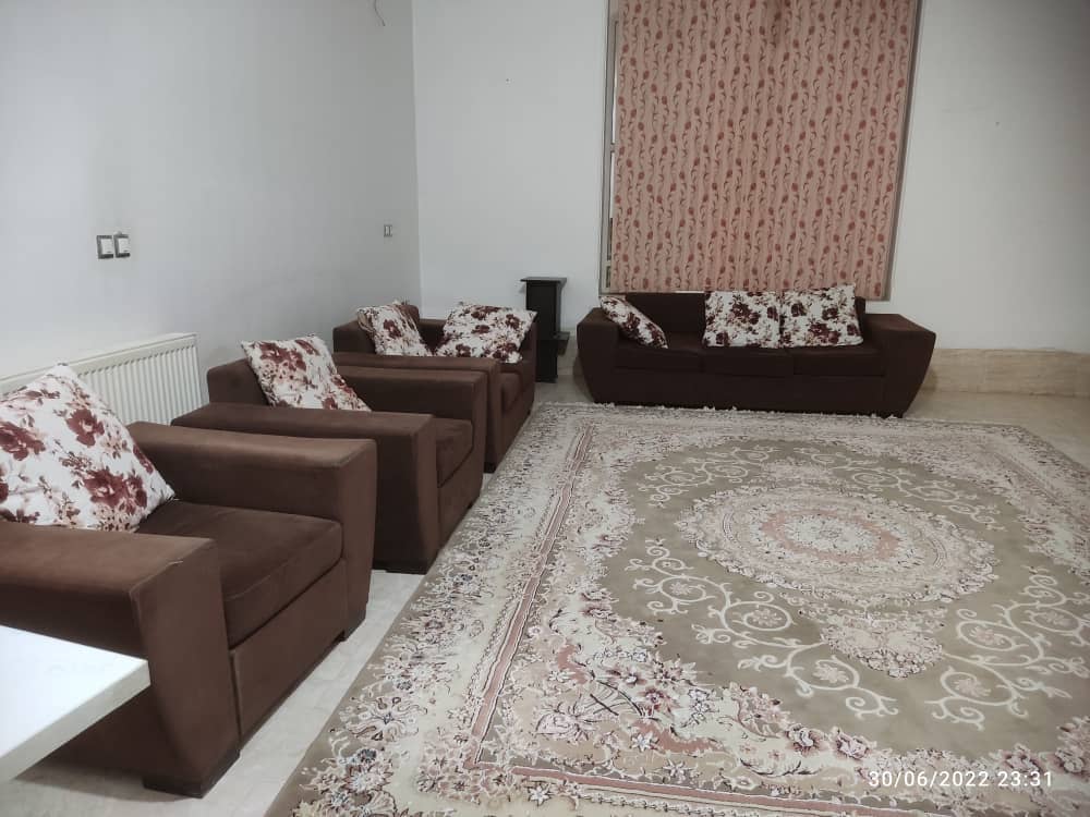 منزل  ویلایی مبله در بلوار طلائیه شیراز