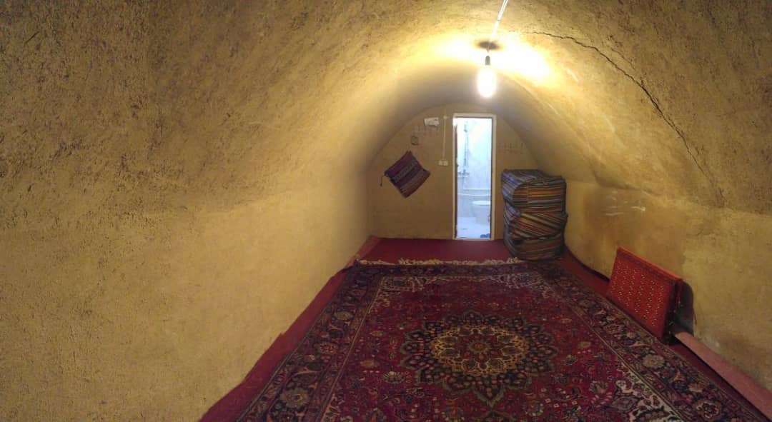 اجاره اتاق سنتی در بوانات - دنا