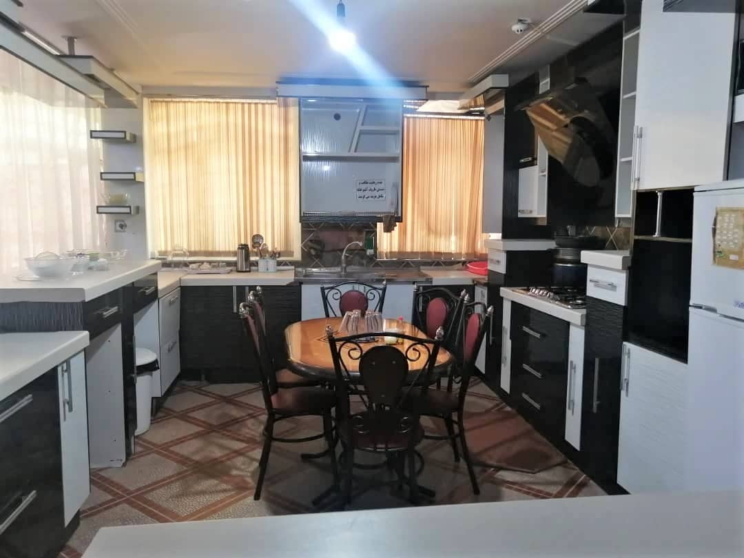 اجاره منزل مبله در باغ دلگشا شیراز - دو خوابه