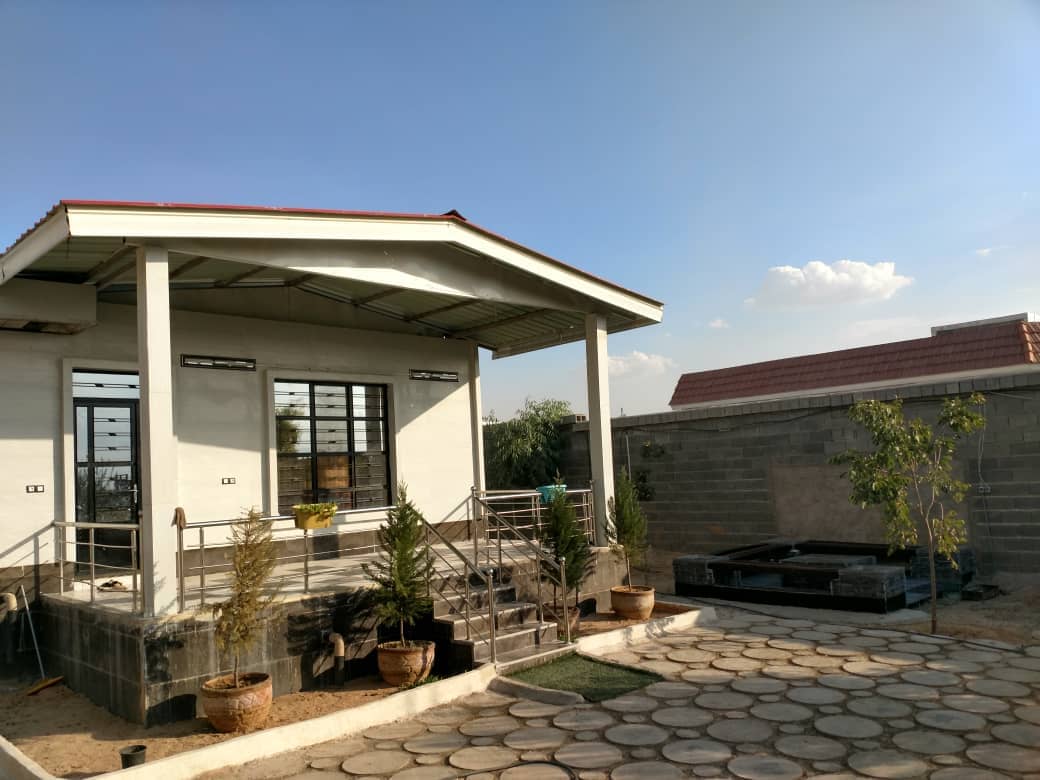 اجاره ویلا با استخرسر پوشیده در تیون شیراز 