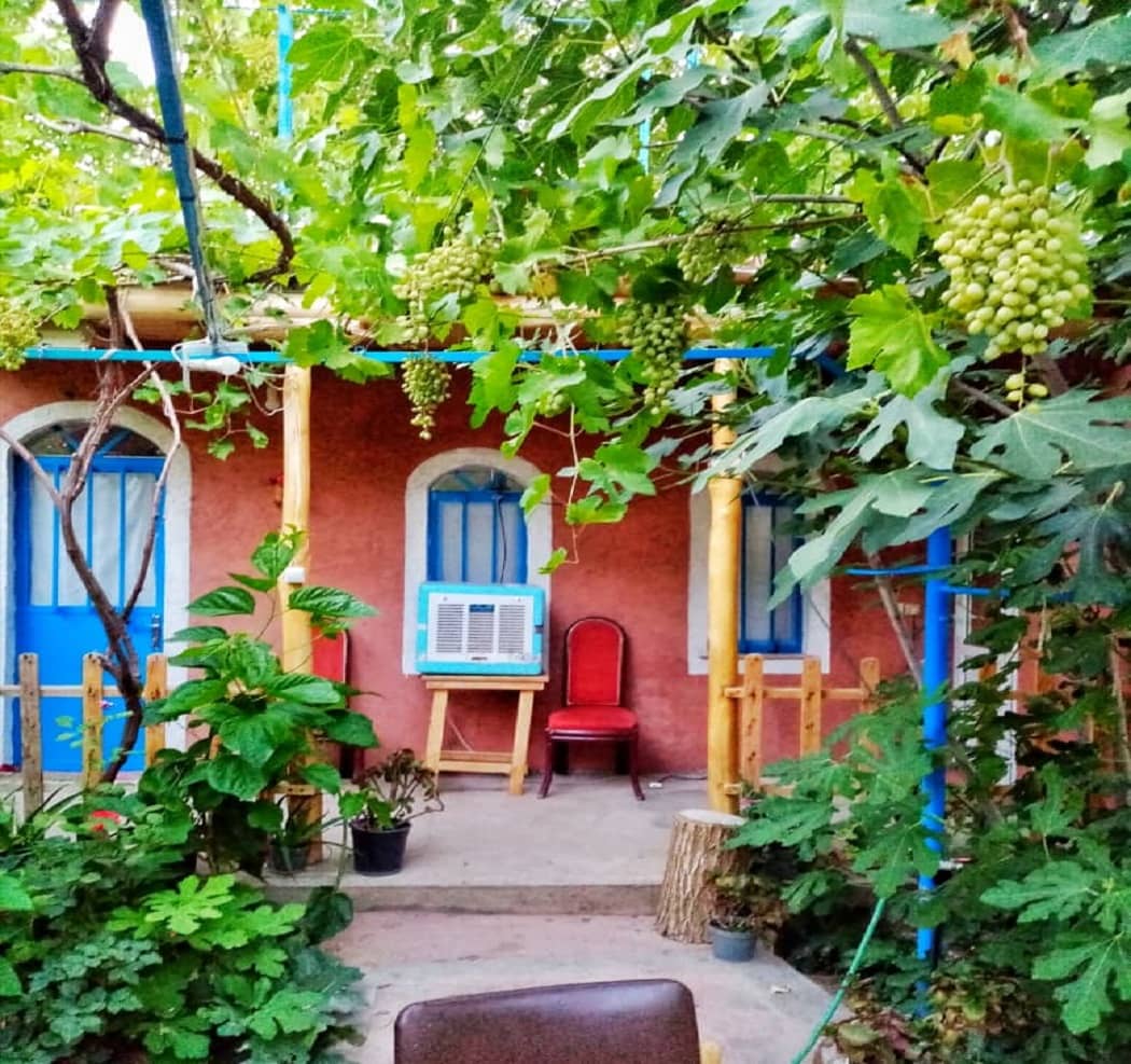 اجاره اقامتگاه بومگردی در جلفا - دکتر ناظمی