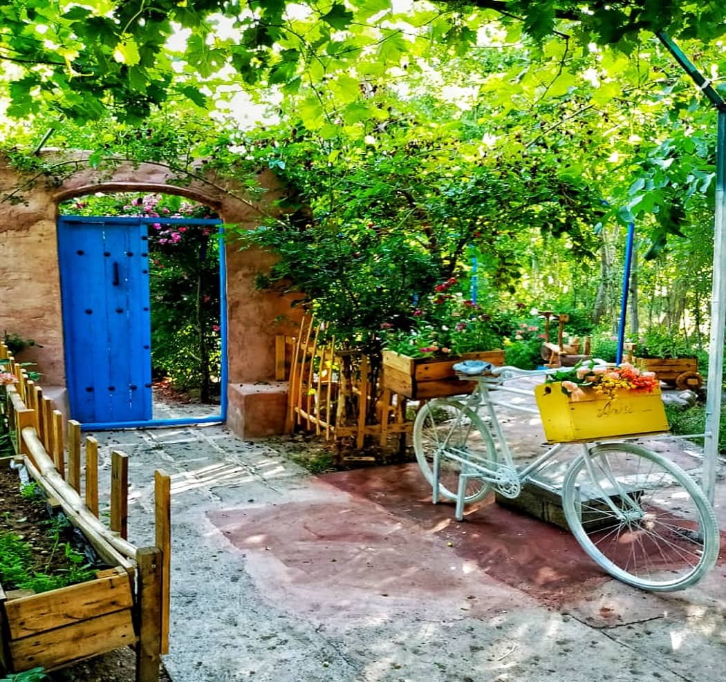 اجاره اقامتگاه بومگردی در جلفا - دکتر ناظمی