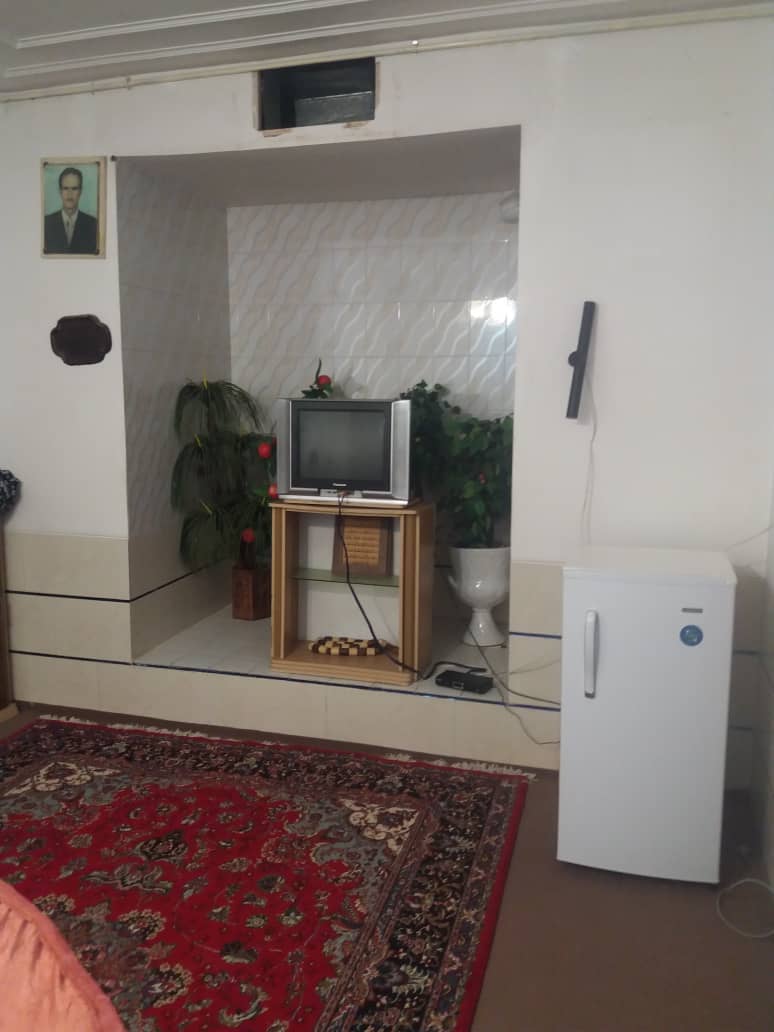 اجاره سوئیت در شریف آباد شیراز 