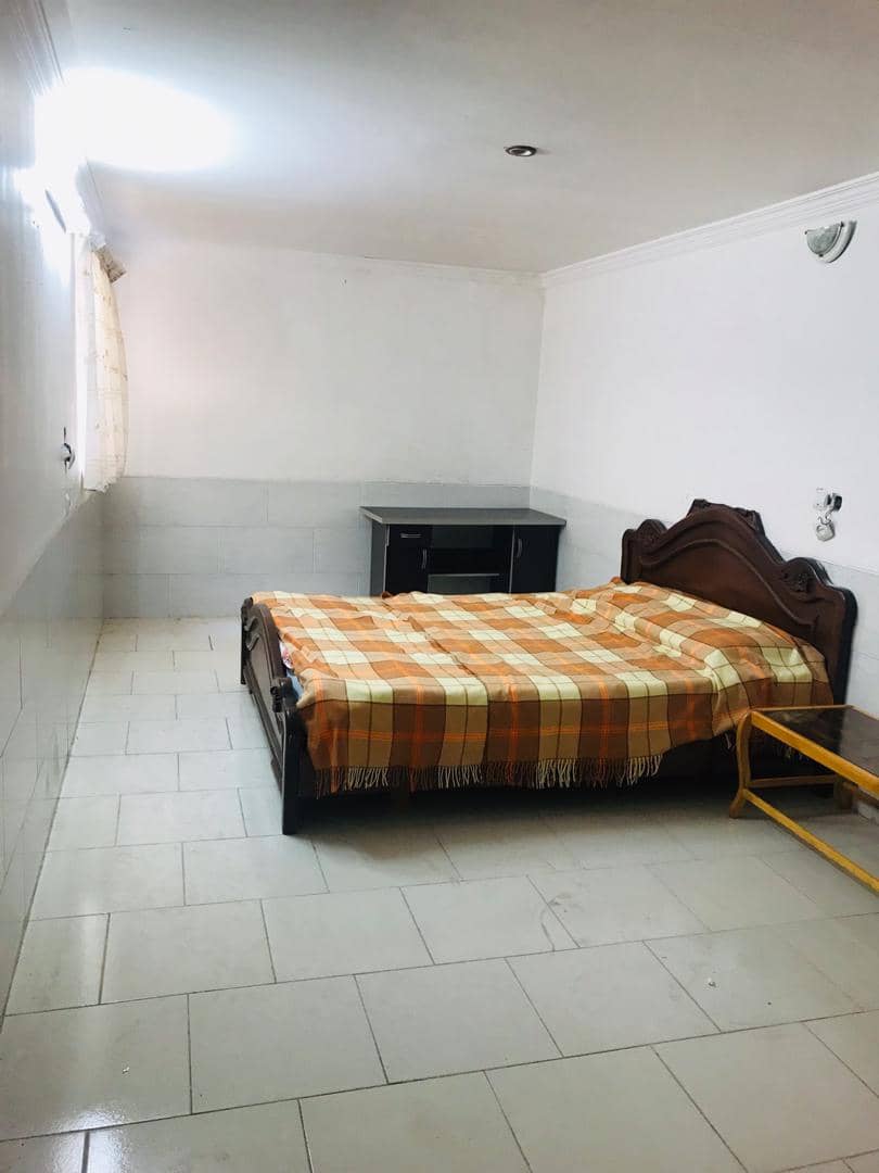 اجاره خانه ویلایی دربست در باهنر یزد 