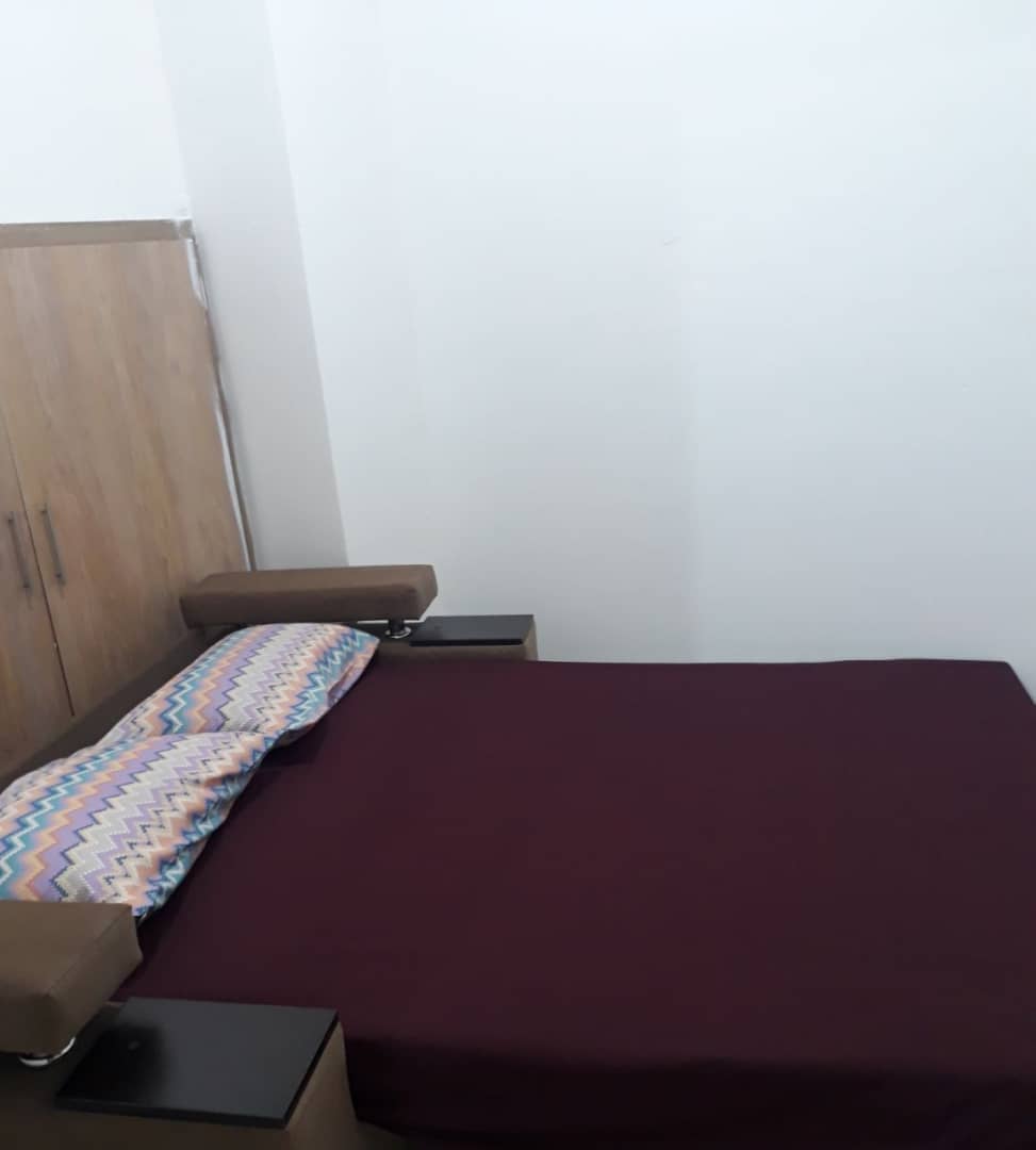 اجاره آپارتمان دربستی در میدان شهدا اصفهان 