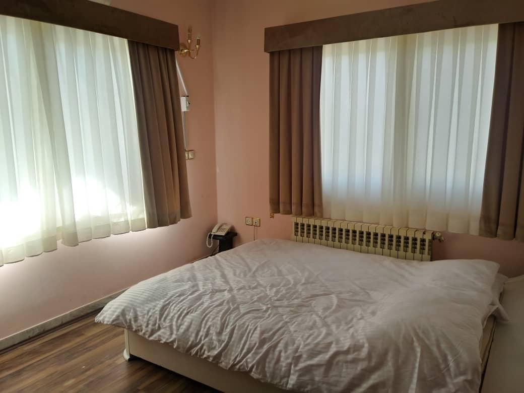 اجاره اتاق دو تخته در قلعه محی الدین تفرش