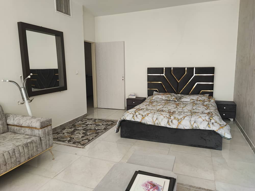 اجاره سوئیت مبله در پل خواجو اصفهان-2