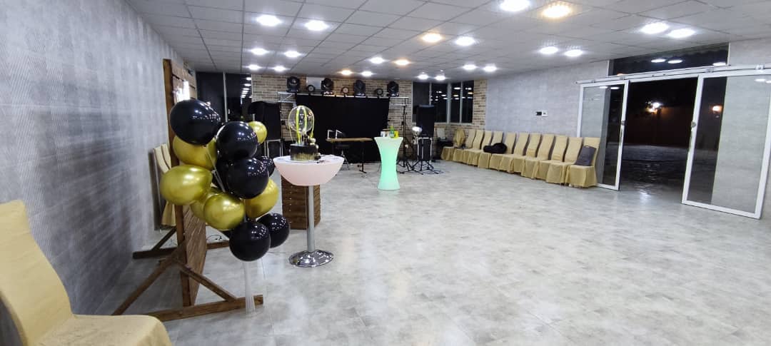 اجاره خانه تاریخی در باقرباد - اتاق پنج دری