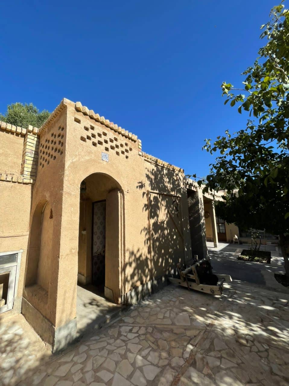 اجاره خانه سنتی در باقراباد _ اتاق عمو علی مستردار