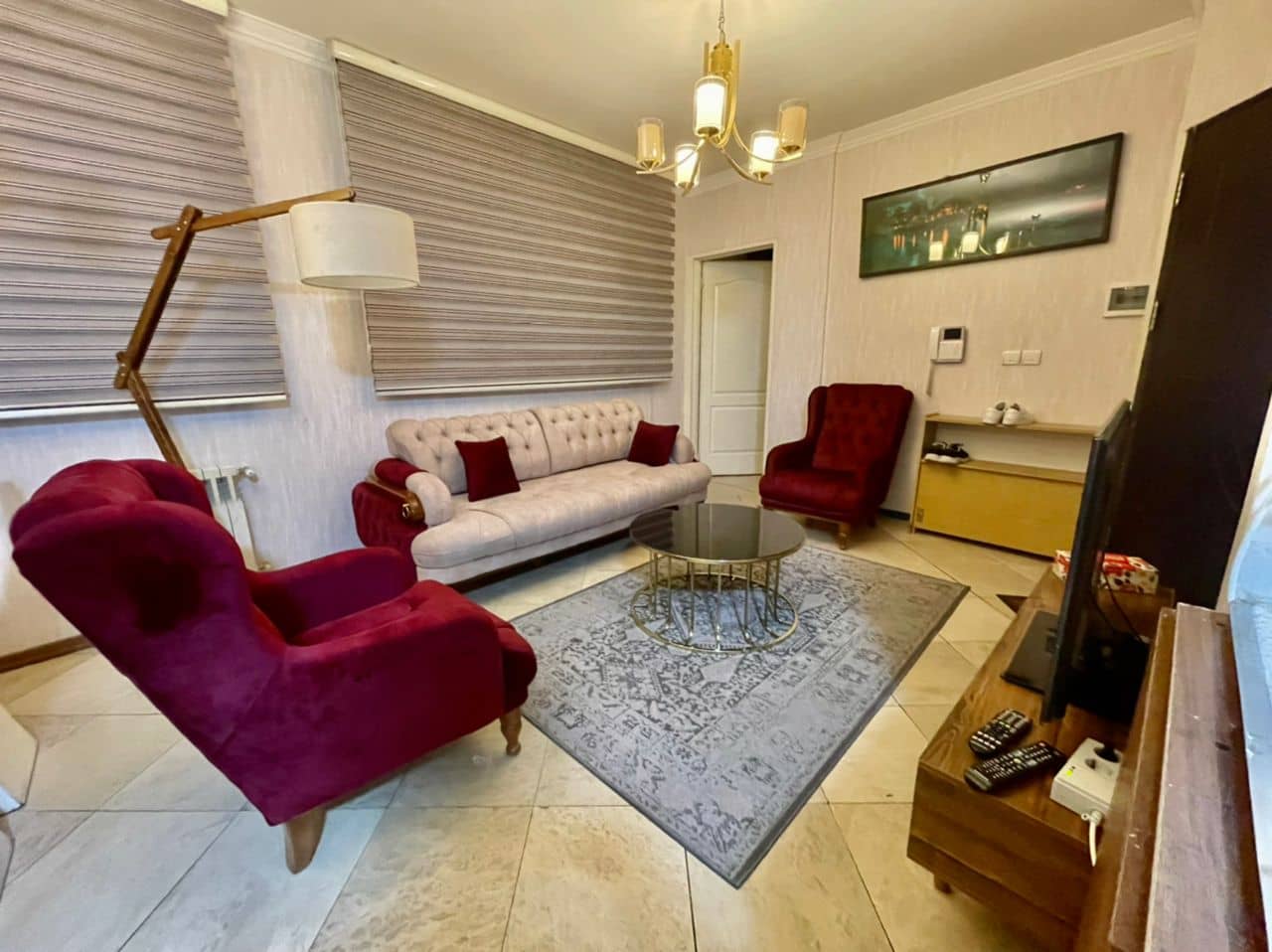 اجاره آپارتمان مبله دو خوابه  در قیطریه - شمال تهران طبقه ی دوم