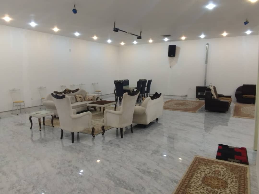 اجاره ویلا با استخر روباز آبگرم در چهارباغ کردان - البرز