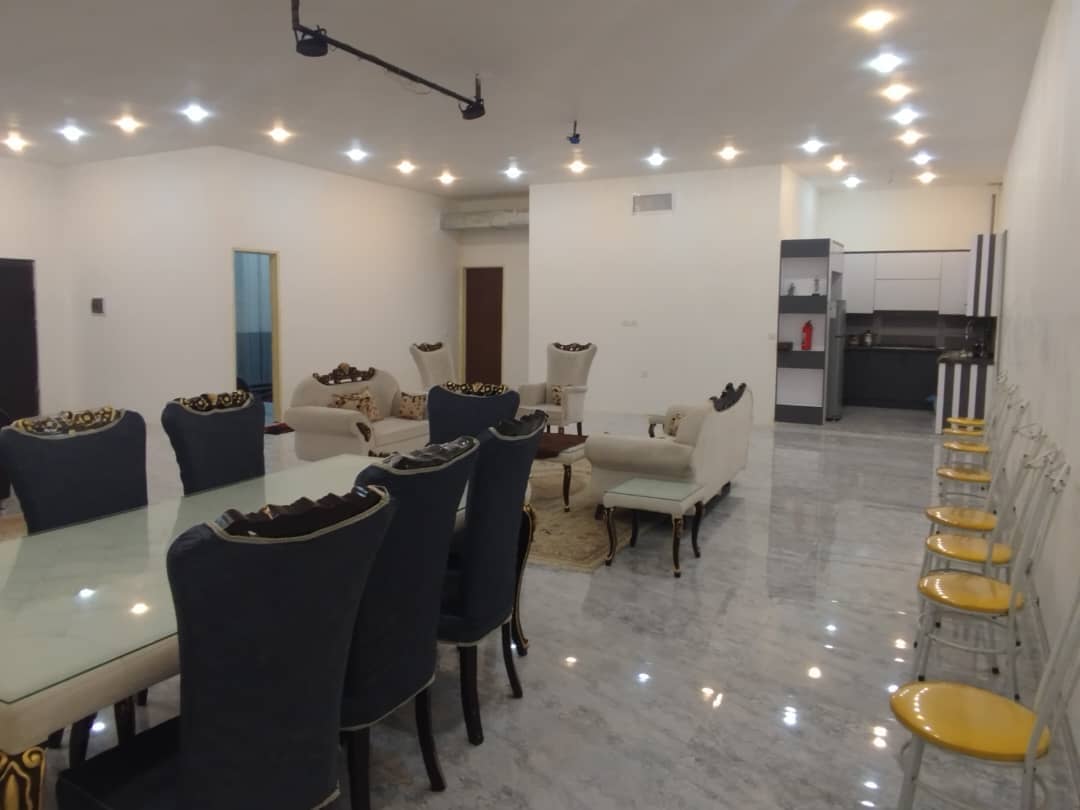 اجاره ویلا با استخر روباز آبگرم در چهارباغ کردان - البرز