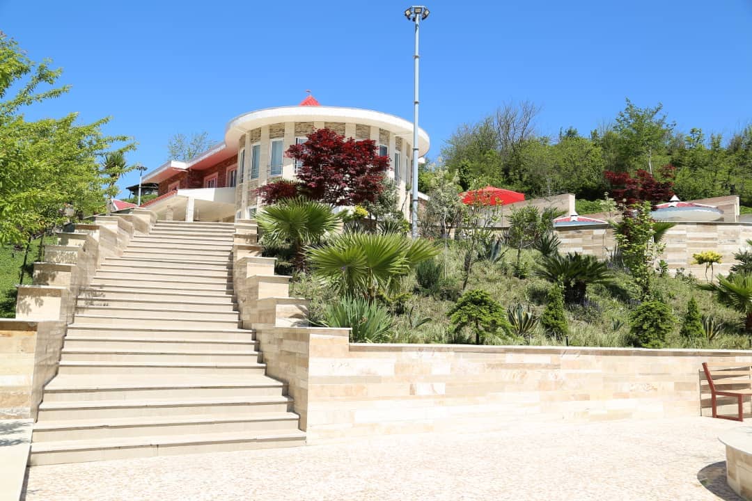 اجاره ویلا استخردار با میزبیلیارد در فومن