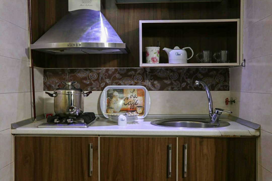 اجاره هتل آپارتمان شش تخته در  انقلاب قم 