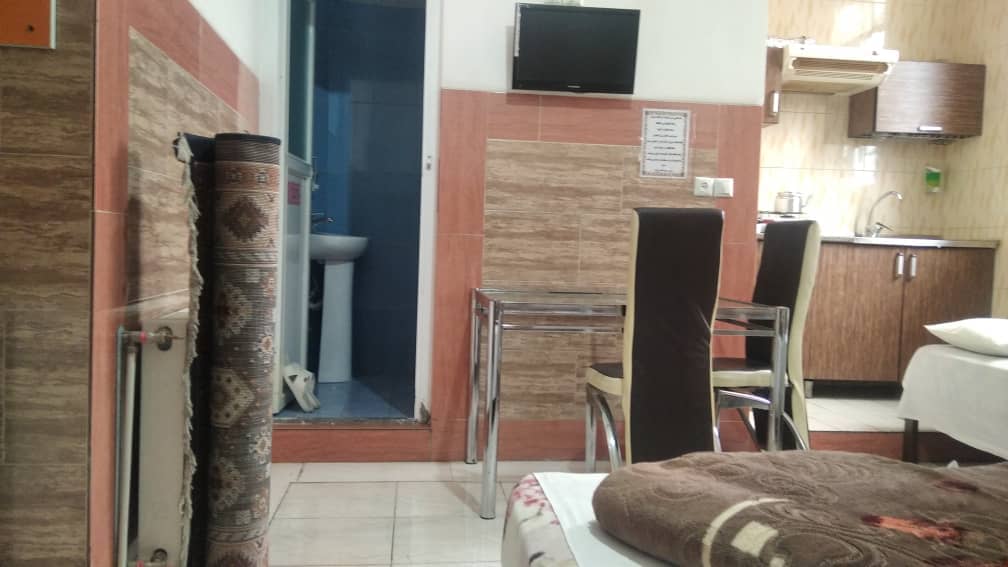 اجاره هتل آپارتمان در سعیدی قم -  4 تخته