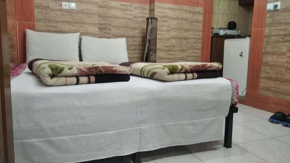 اجاره هتل آپارتمان در سعیدی قم -  2 تخته