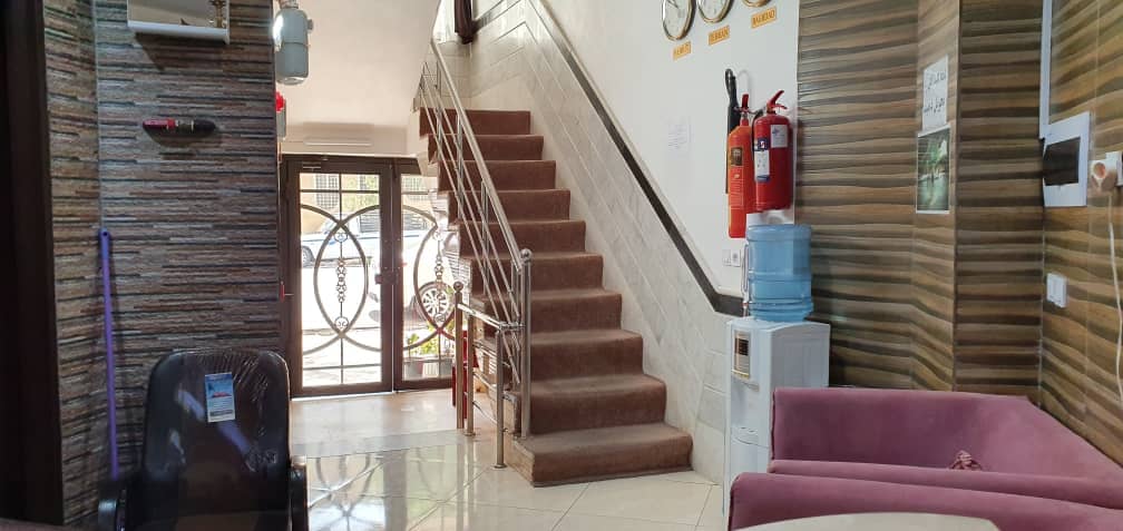 اجاره سوئیت مبله در راه آهن قم-تخت دوتخته