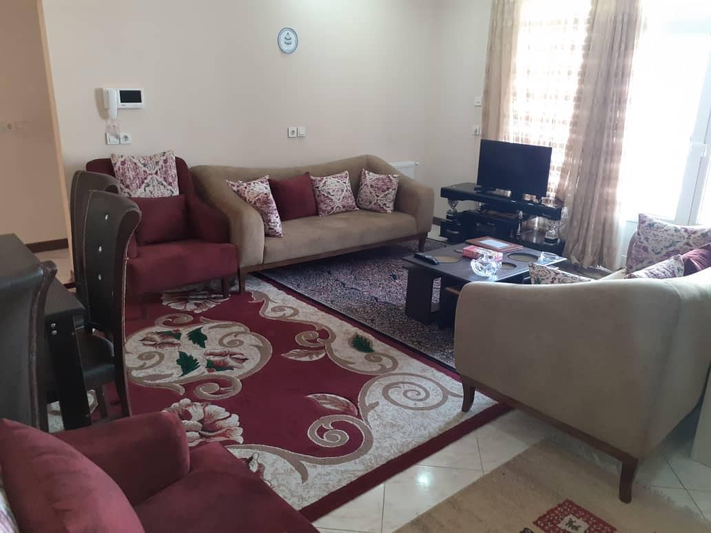 اجاره آپارتمان دو خوابه تمیز در کرمان 