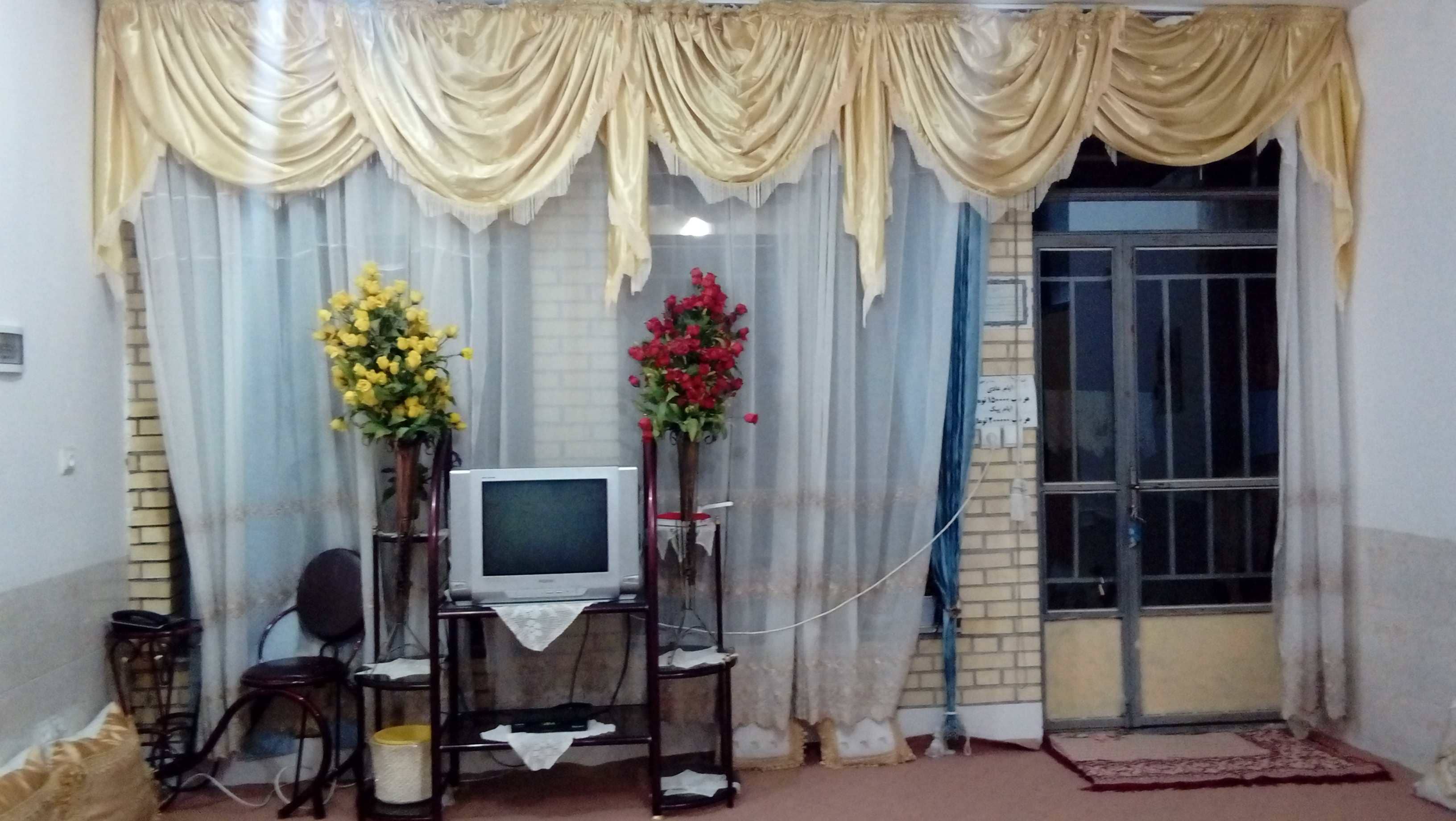 اجاره منزل مبله در میرزارضا کرمانی سیمرم 