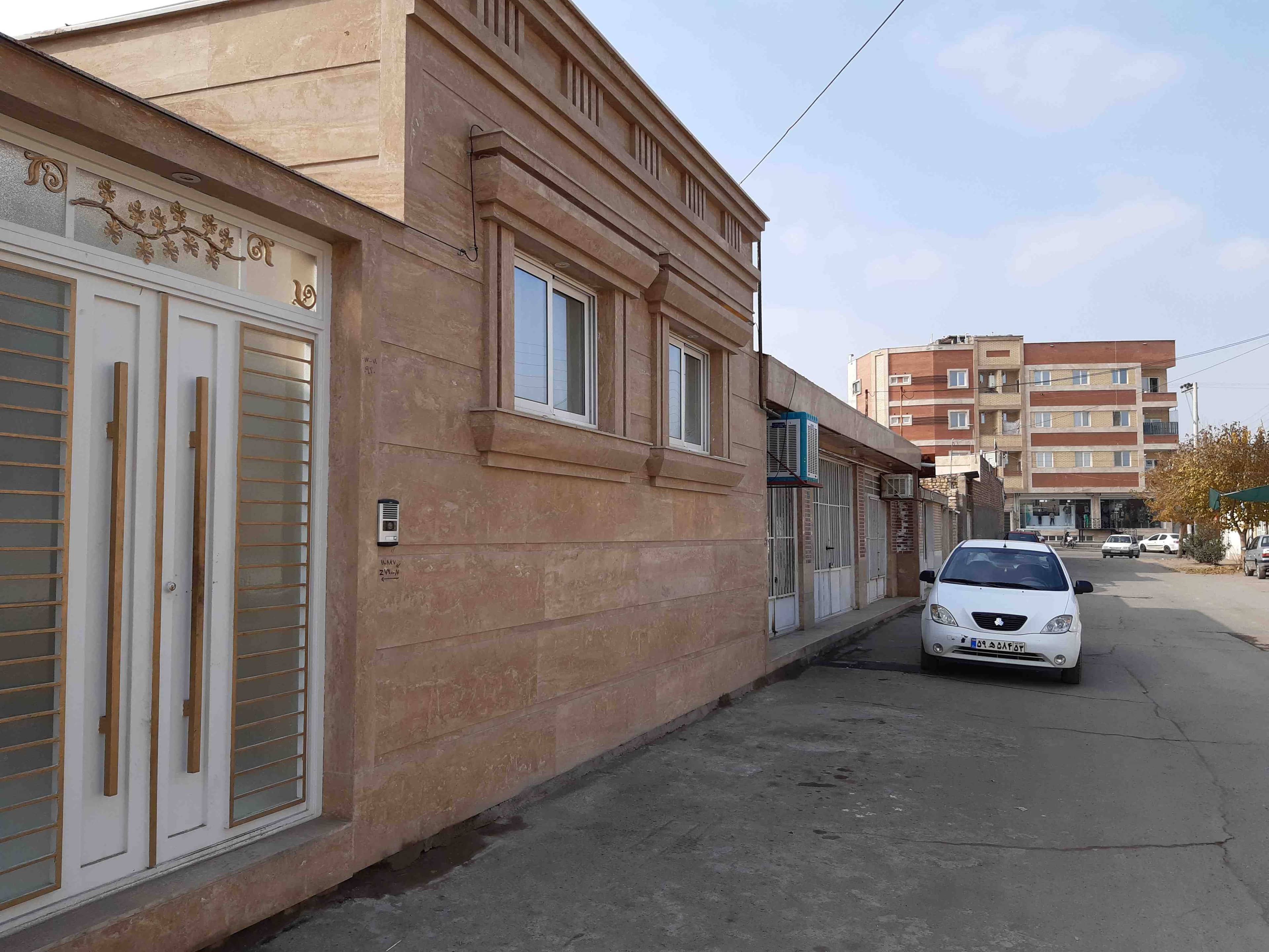 اجاره منزل ویلایی در امیرکبیر-کاشان تک خوابه همکف