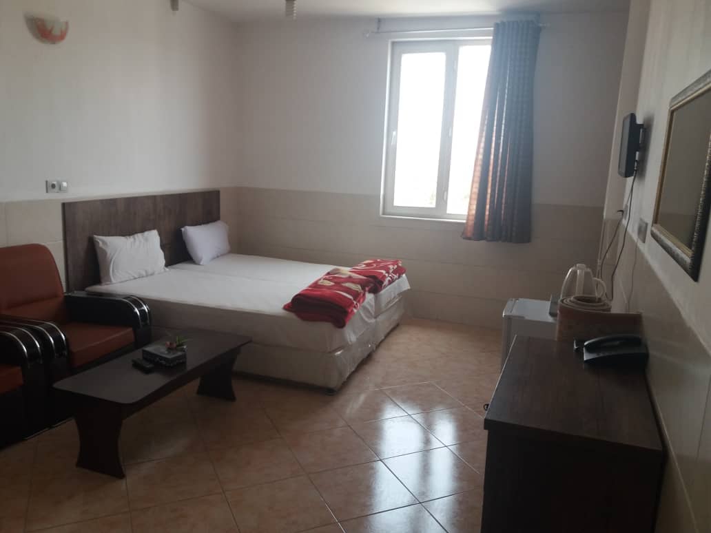 اجاره اتاق 4 تخته در امام خمینی دلیجان 