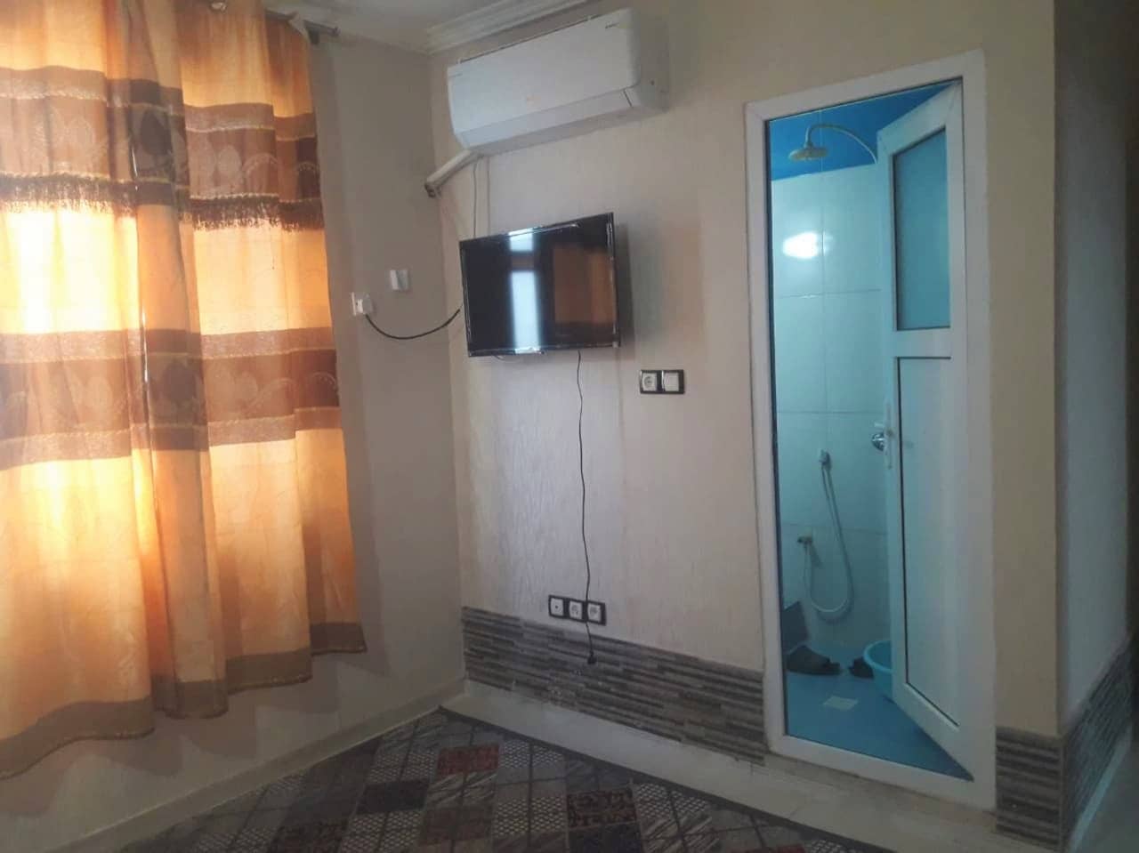 اجاره آپارتمان تکخواب در  امیر - 202