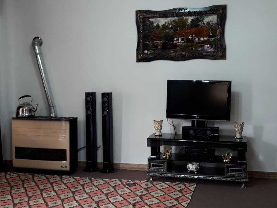 اجاره ویلا جنگلی داخل باغ در جاده اسالم به خلخال 