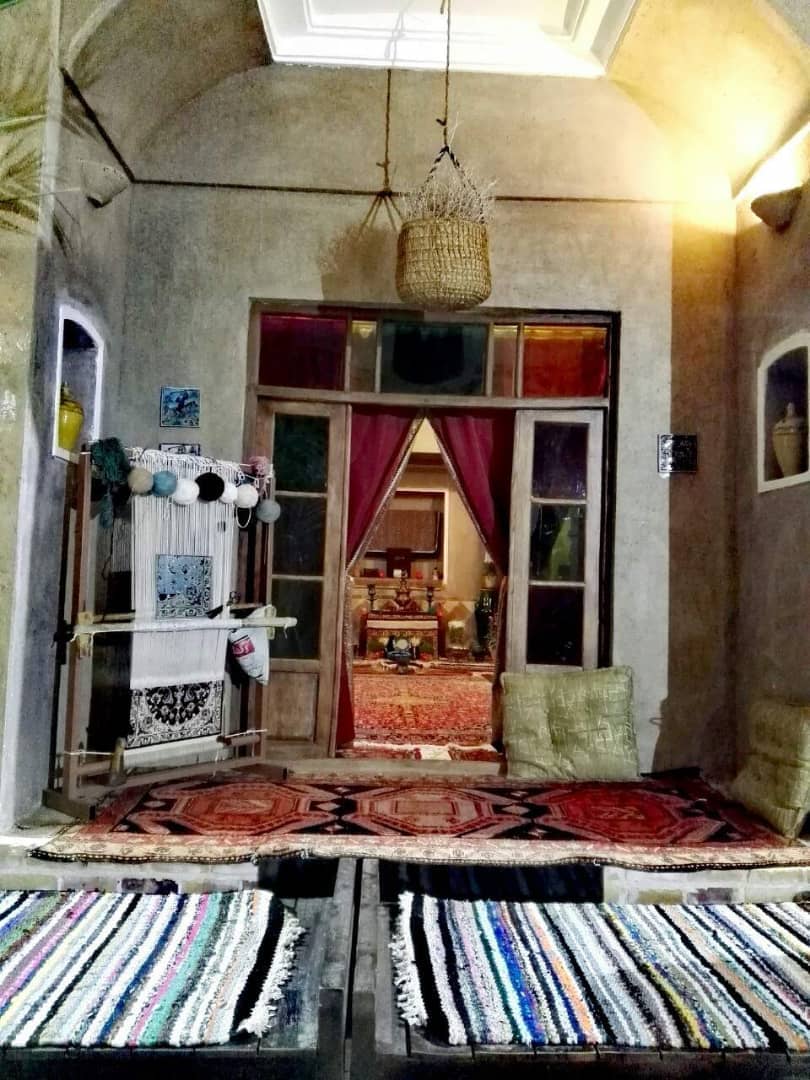 اجاره اقامتگاه بومگردی در خور 