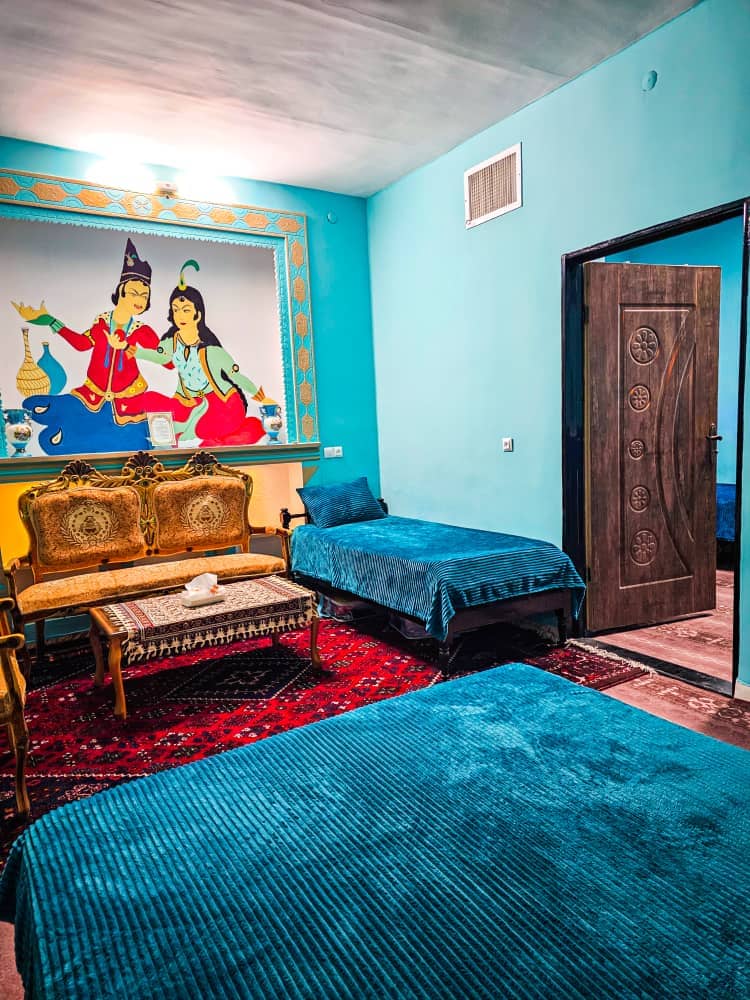 رزرو اقامتگاه بومگردی در بادرود اصفهان - پاسیار