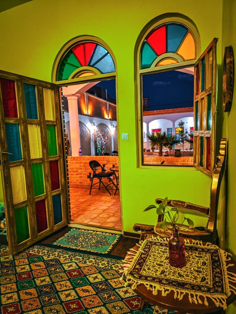 اجاره اتاق سنتی در بادرود اصفهان - رسدبان