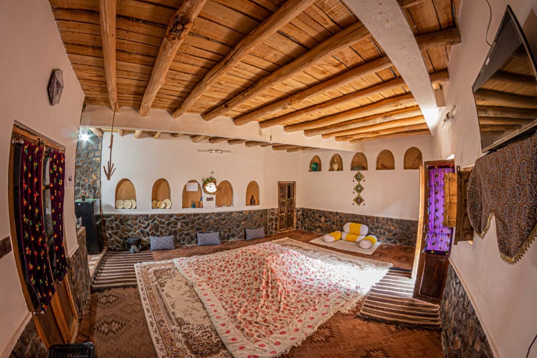 اجاره خانه روستایی در بَرزُک کاشان - بهار نارنج 