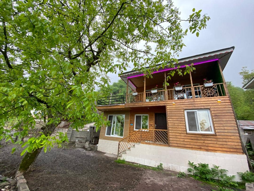 اجاره کلبه چوبی جکوزی دار دوبلکس در اسب ریسه ماسال