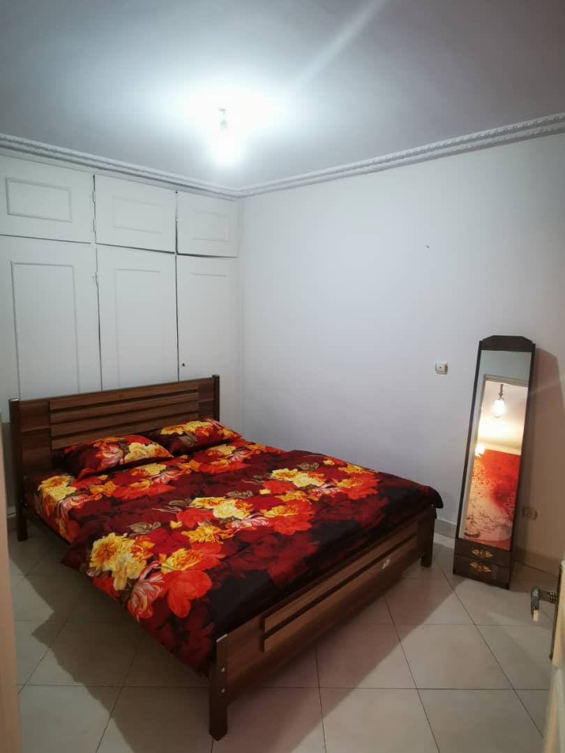 اجاره سوئیت یک خوابه در سعادت آباد تهران-طبقه ی منفی یک