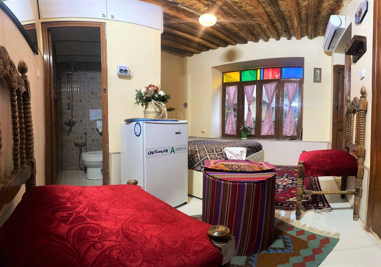 اجاره اتاق بومگردی سنتی دو تخته مستردار در شیراز - زربانو
